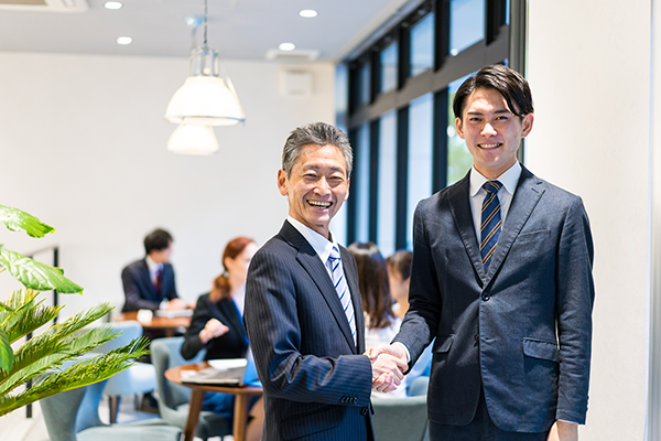 社員インタビュー動画